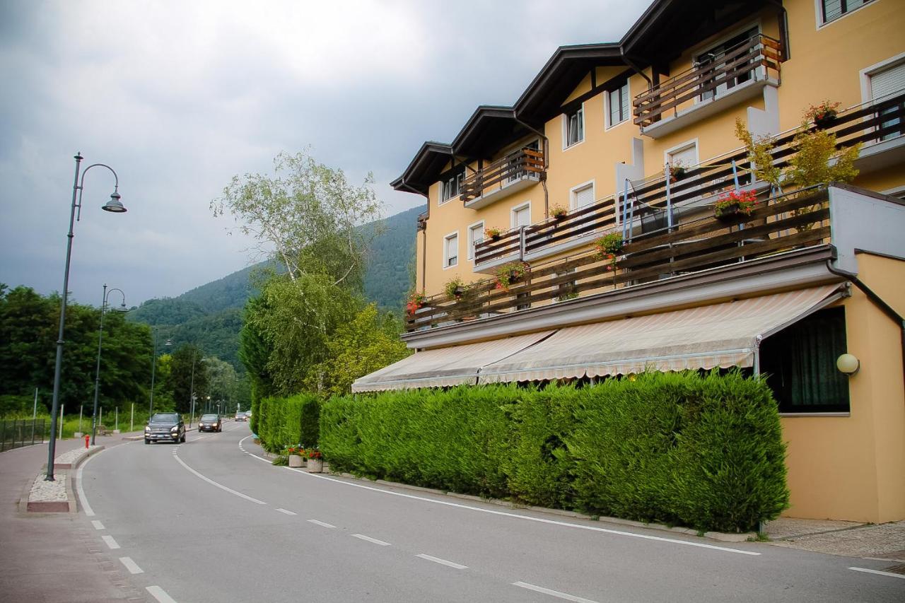 Hotel Dolomiti ليفيكو ترمي المظهر الخارجي الصورة